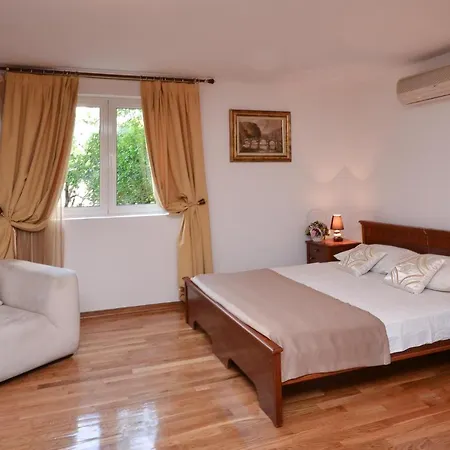 Petkovic Apartment *